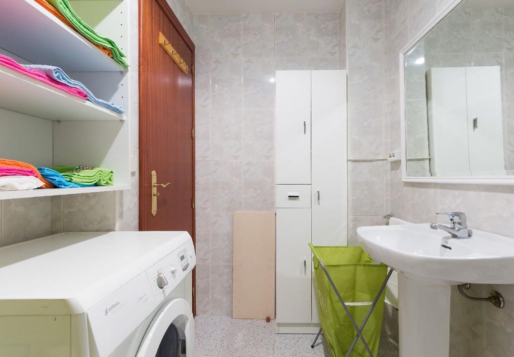 Malagaonbeach 1 - Two Bedrooms - Up To 3 People - 10 Meters Beach Rom bilde
